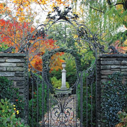 https://www.steinway.com/news/features/toward-the-new-world-dumbarton-oaks