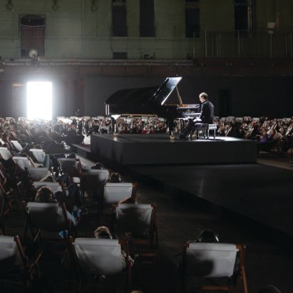 https://www.steinway.com/news/features/a-levitating-career-igor-levit